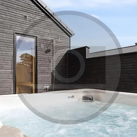 Cozy In Henne With Sauna Hébergement de vacances